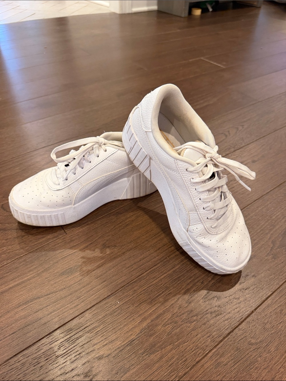 Puma Women’s White Cali Wedge Women's Wedge Sneakers Size 8 - C72-001
